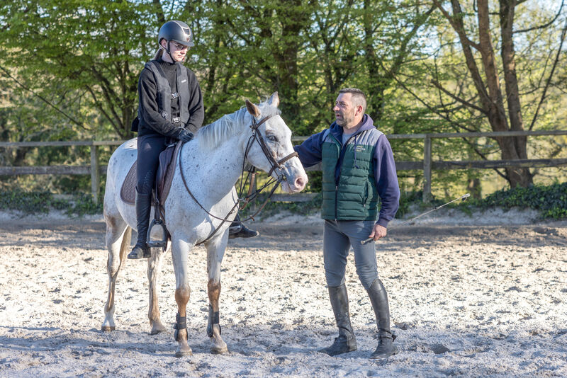 André Milhem en plein cours d&#039;équitation.