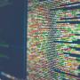 Un écran avec du code