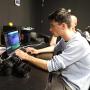 Hugo en plein montage de la dernière vidéo Jobjectif.