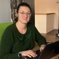 Fanny Honoré à son bureau